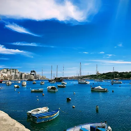 Apartment Designer Penthouse Near Promenade Including Bbq Terrace Gzira