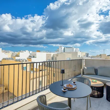 Designer Penthouse Near Promenade Including Bbq Terrace Appartamento