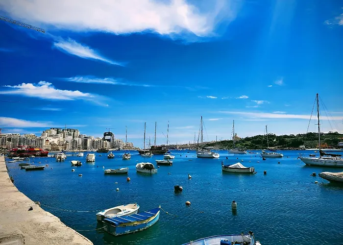 Apartment Designer Penthouse Near Promenade Including Bbq Terrace Gzira