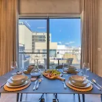 Designer Penthouse Near Promenade Including Bbq Terrace شقة