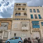 شقة Designer Penthouse Near Promenade Including Bbq Terrace