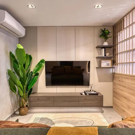 Designer Penthouse Near Promenade Including Bbq Terrace 아파트 *