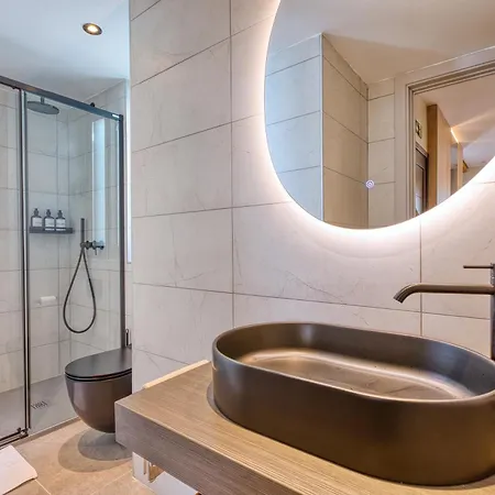 아파트 Designer Penthouse Near Promenade Including Bbq Terrace