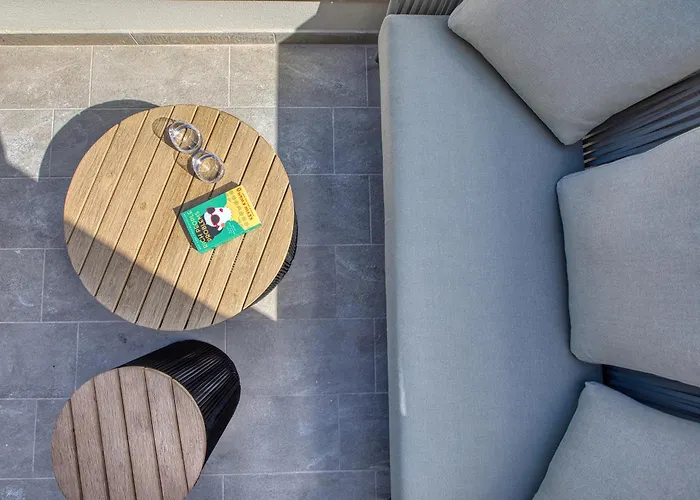 Appartamento Designer Penthouse Near Promenade Including Bbq Terrace