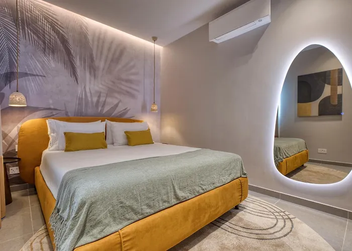 Designer Penthouse Near Promenade Including Bbq Terrace